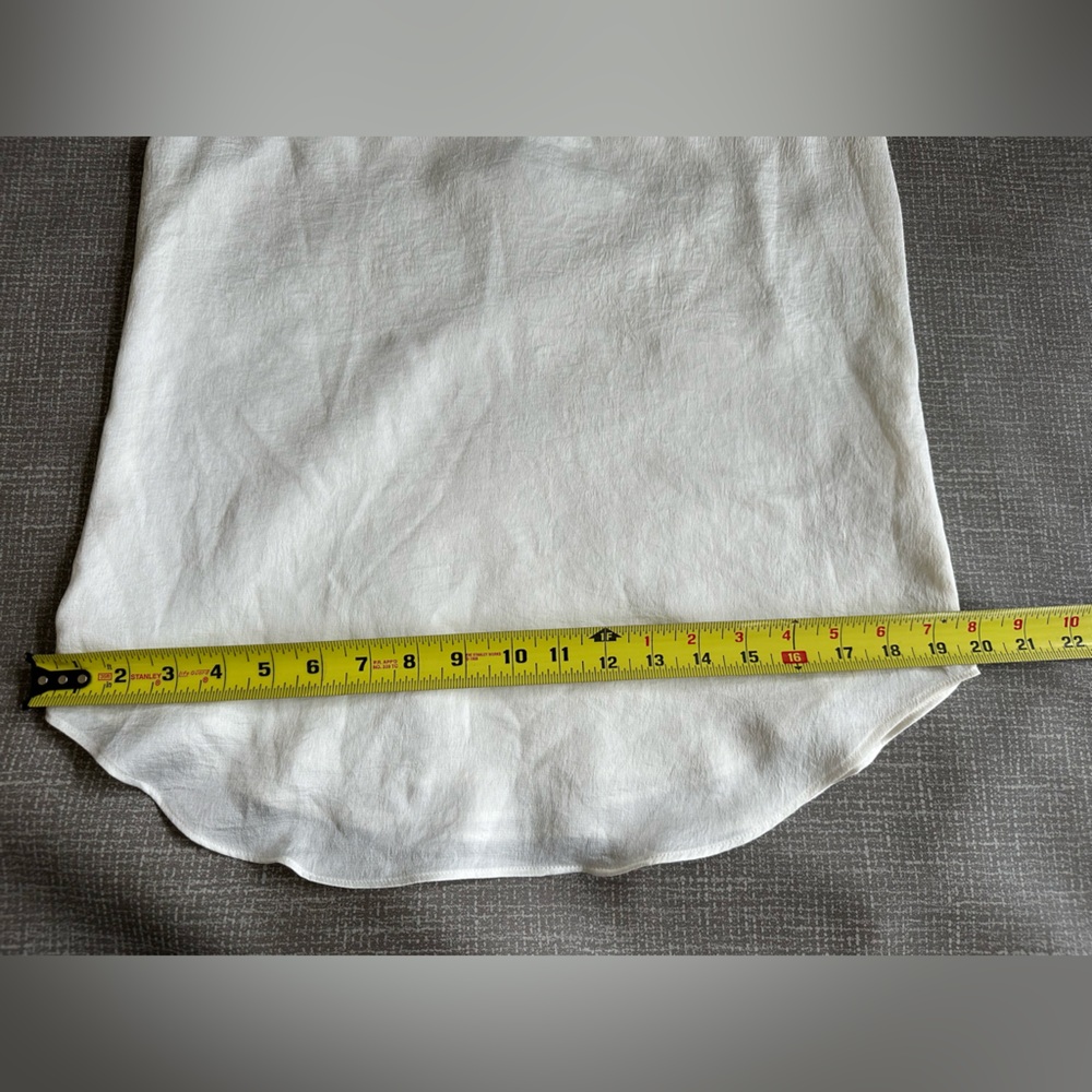 Express Satin Like Cami Cream Size Small - Picture 9 of 11